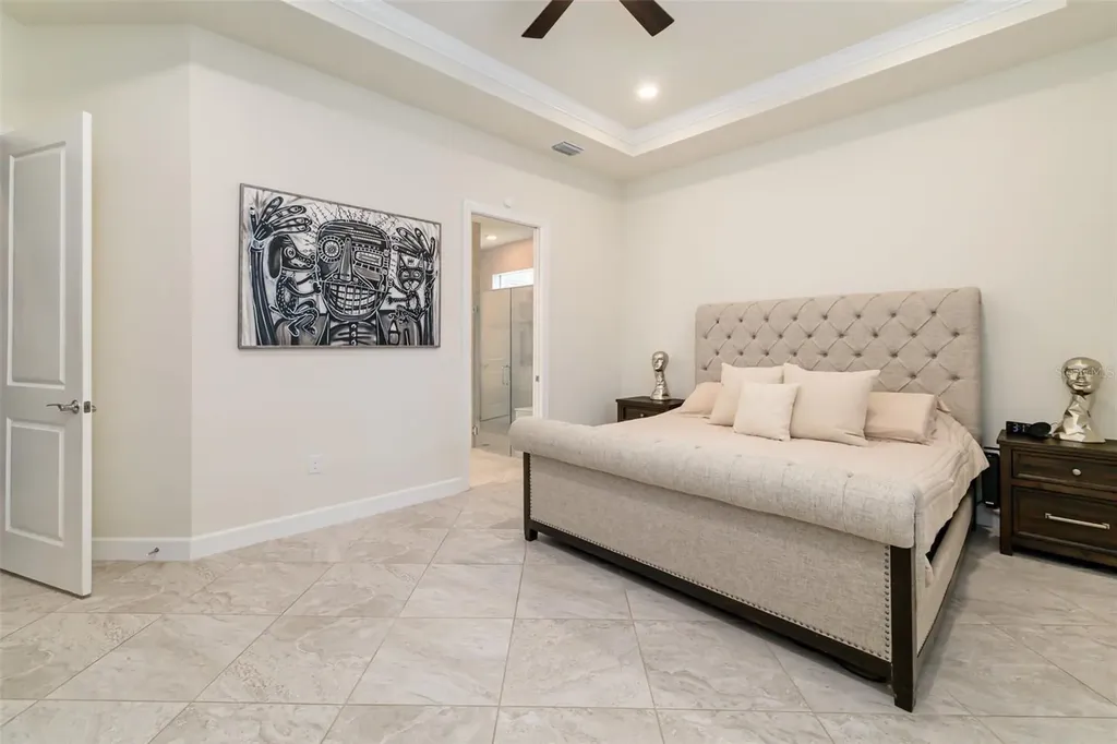 825 Seascape Place Sarasota FL 34240