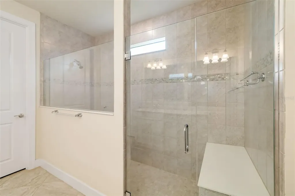825 Seascape Place Sarasota FL 34240