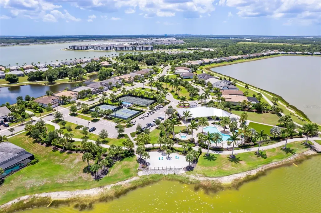 825 Seascape Place Sarasota FL 34240
