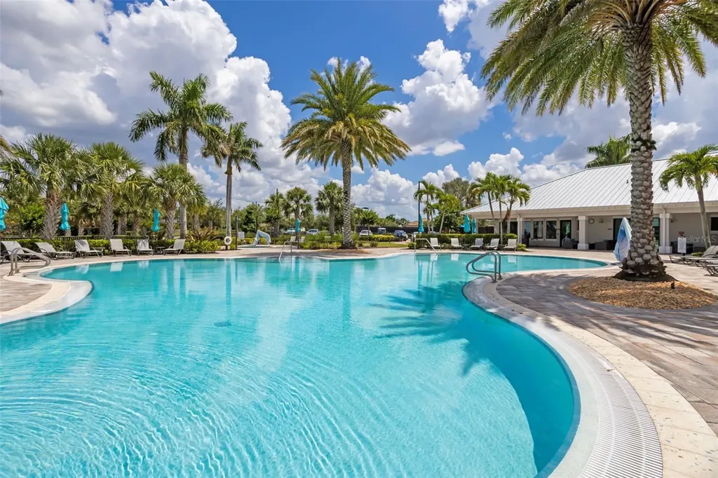 825 Seascape Place Sarasota FL 34240