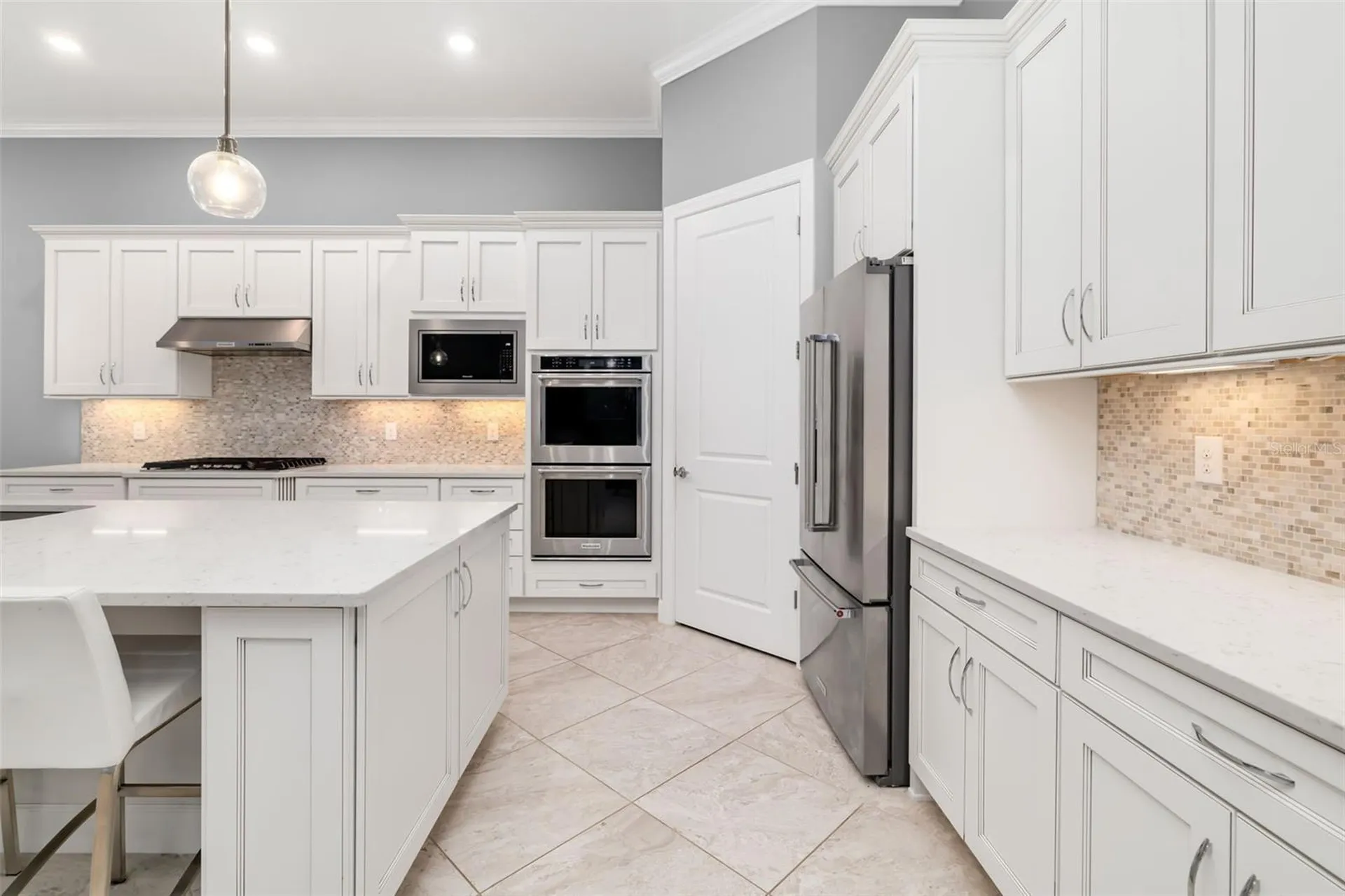 825 Seascape Place Sarasota FL 34240