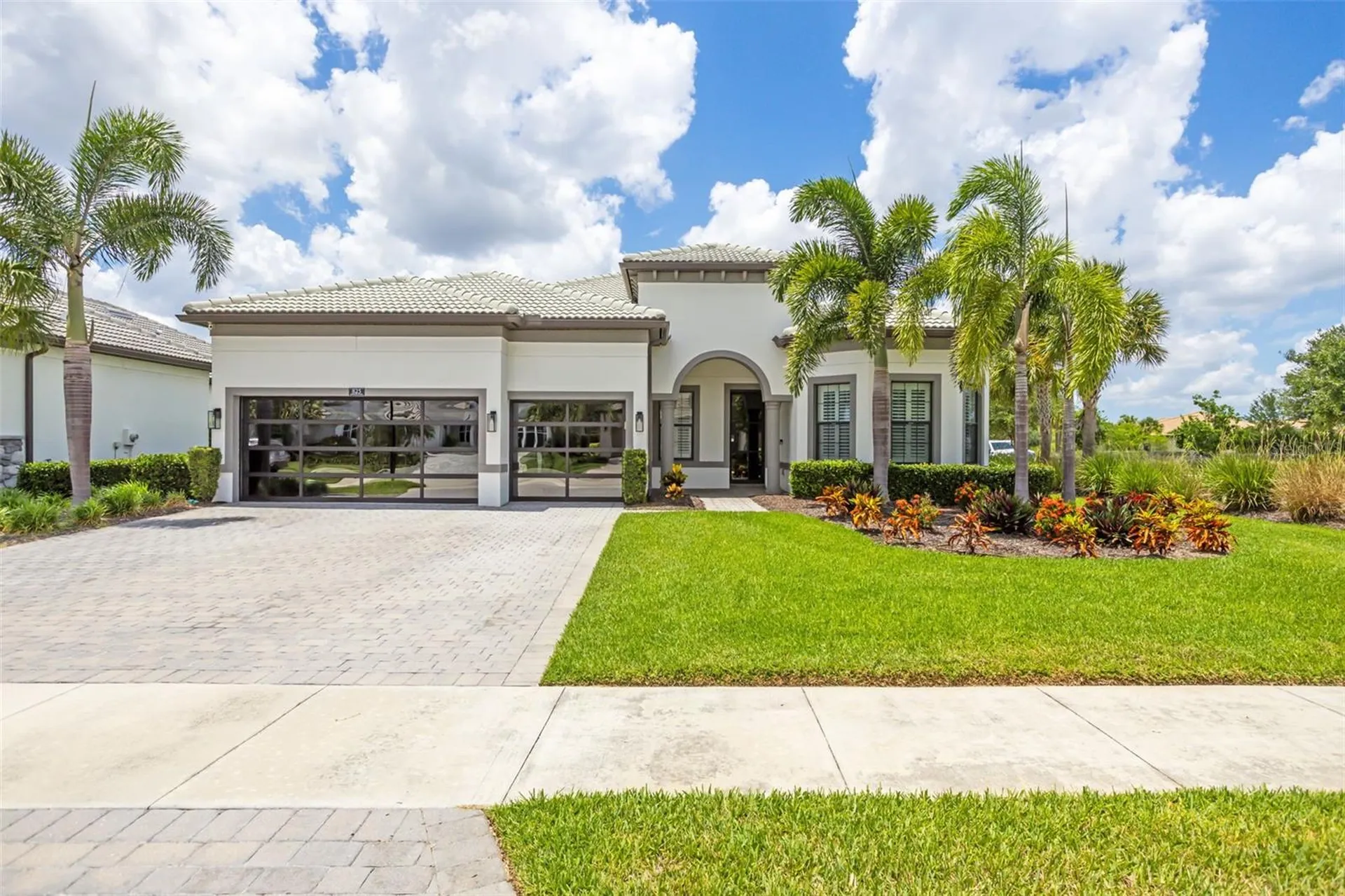 825 Seascape Place Sarasota FL 34240