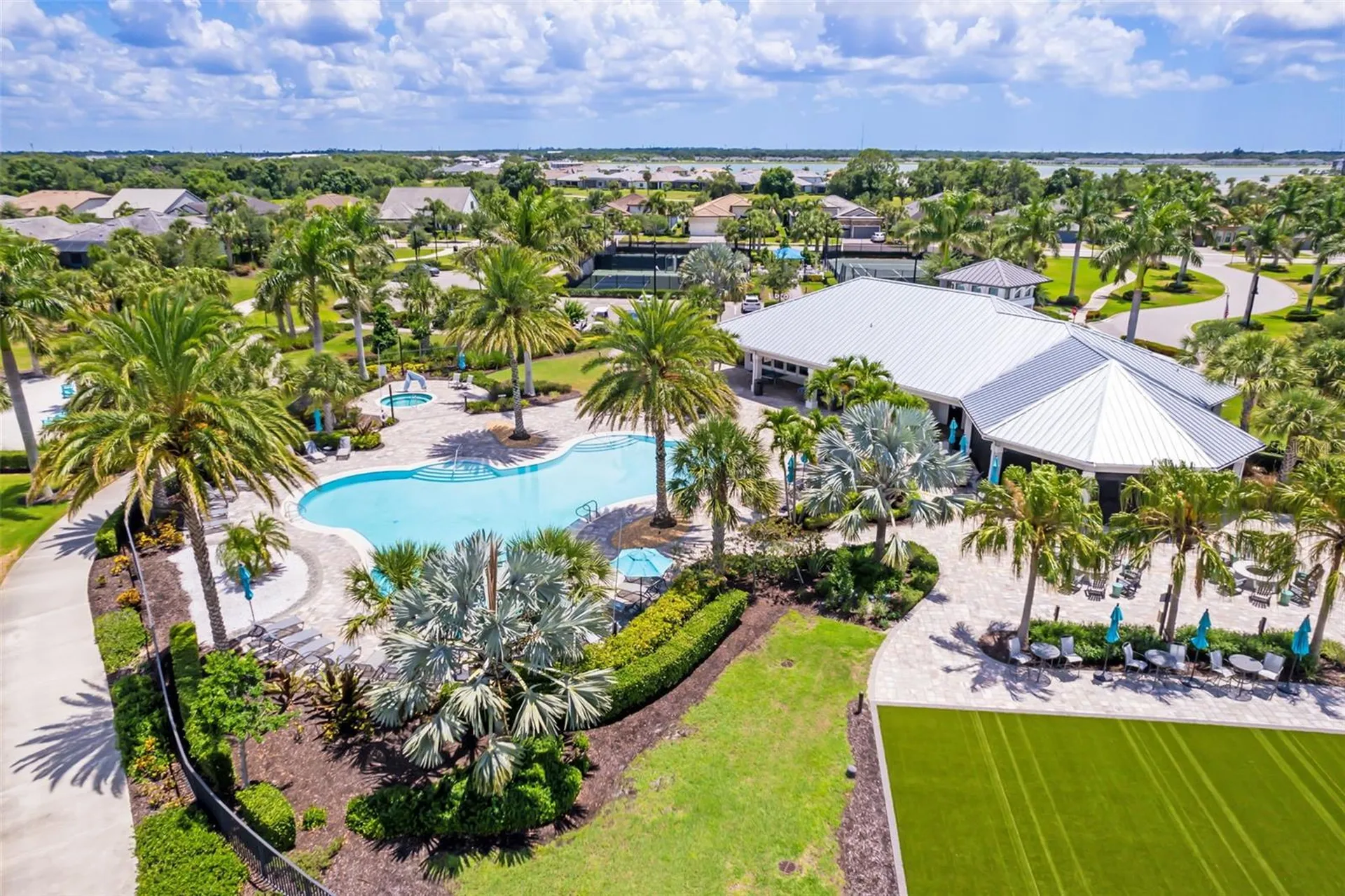 825 Seascape Place Sarasota FL 34240
