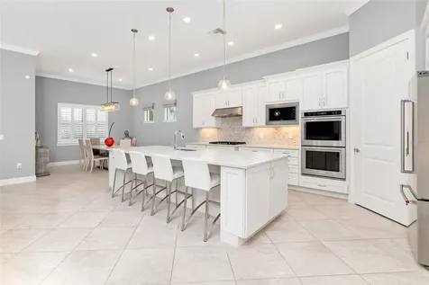 825 Seascape Place Sarasota FL 34240