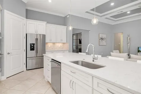 825 Seascape Place Sarasota FL 34240