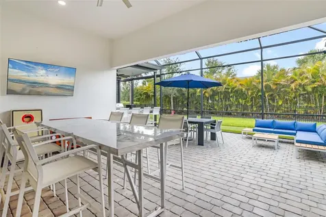825 Seascape Place Sarasota FL 34240