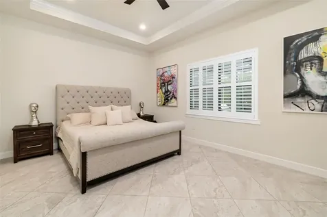 825 Seascape Place Sarasota FL 34240