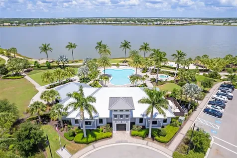 825 Seascape Place Sarasota FL 34240