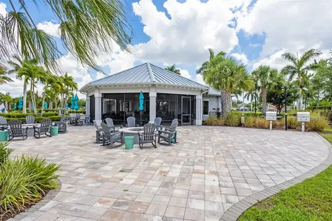 825 Seascape Place Sarasota FL 34240