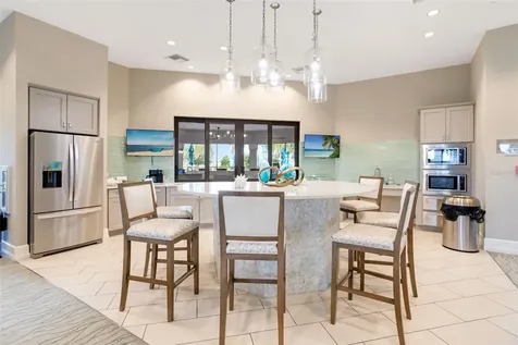 825 Seascape Place Sarasota FL 34240