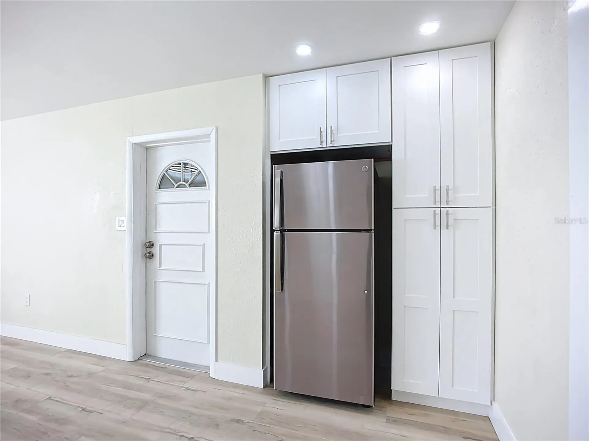 4513 W Gray Street Tampa FL 33609