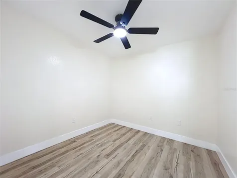 4513 W Gray Street Tampa FL 33609