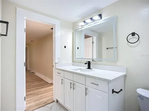 4513 W Gray Street Tampa FL 33609