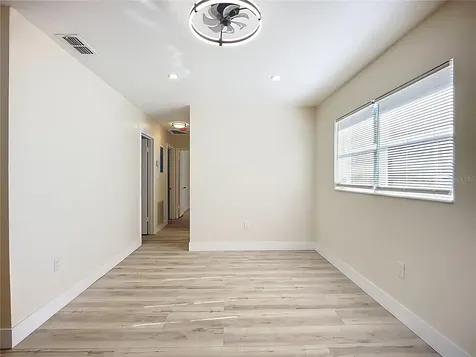 4513 W Gray Street Tampa FL 33609