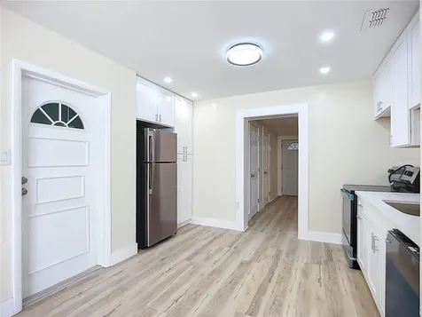 4513 W Gray Street Tampa FL 33609