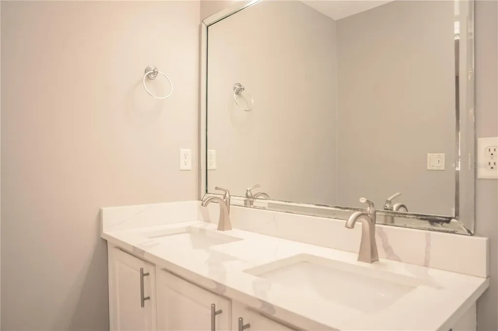 673 Sandy Neck Lane Altamonte Springs FL 32714