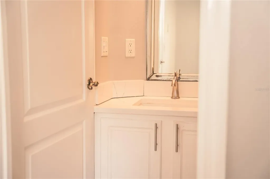 673 Sandy Neck Lane Altamonte Springs FL 32714