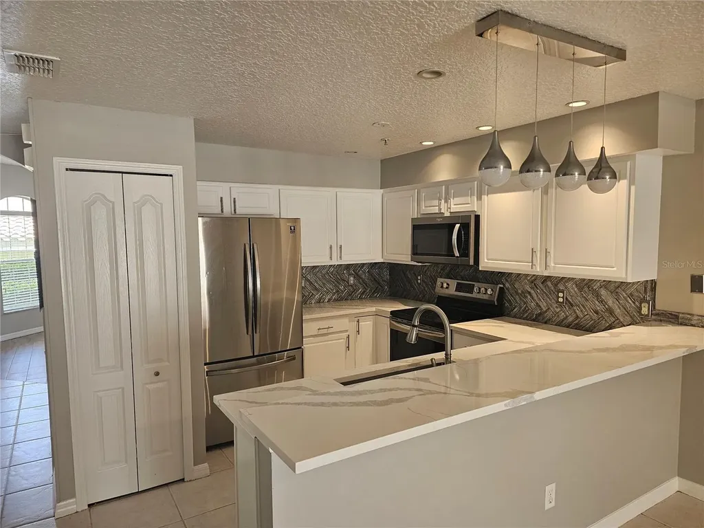 673 Sandy Neck Lane Altamonte Springs FL 32714