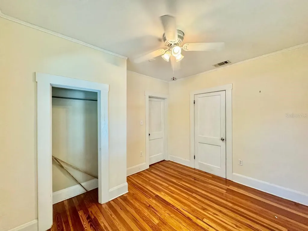 1215 E Mohawk Avenue Tampa FL 33604