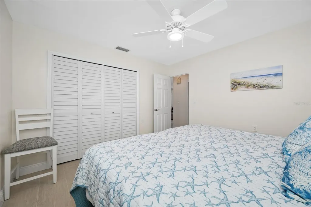 5000 Venetian Boulevard NE St Petersburg FL 33703