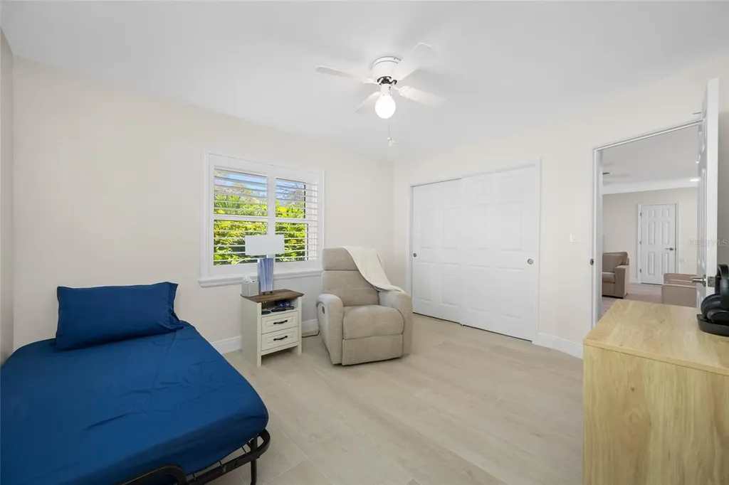 5000 Venetian Boulevard NE St Petersburg FL 33703
