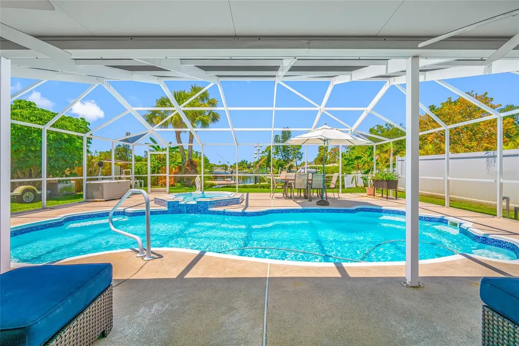5000 Venetian Boulevard NE St Petersburg FL 33703