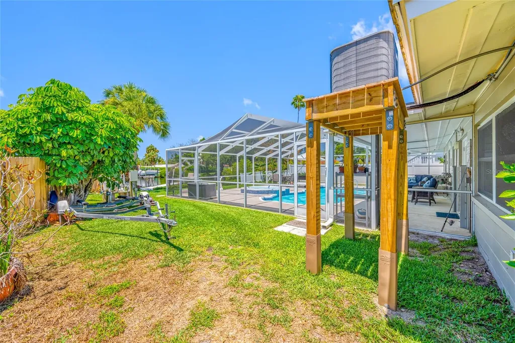 5000 Venetian Boulevard NE St Petersburg FL 33703