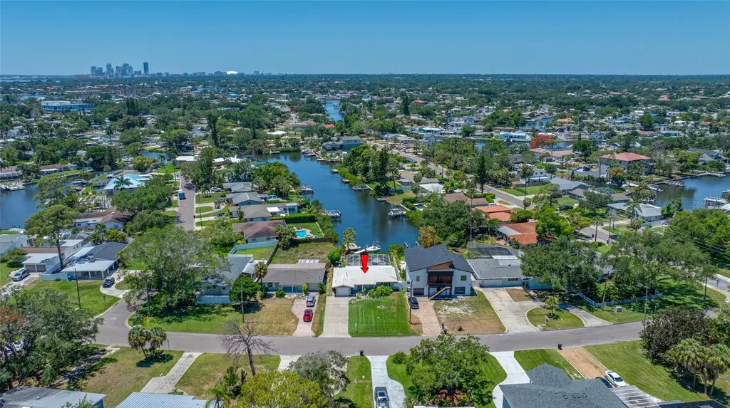 5000 Venetian Boulevard NE St Petersburg FL 33703