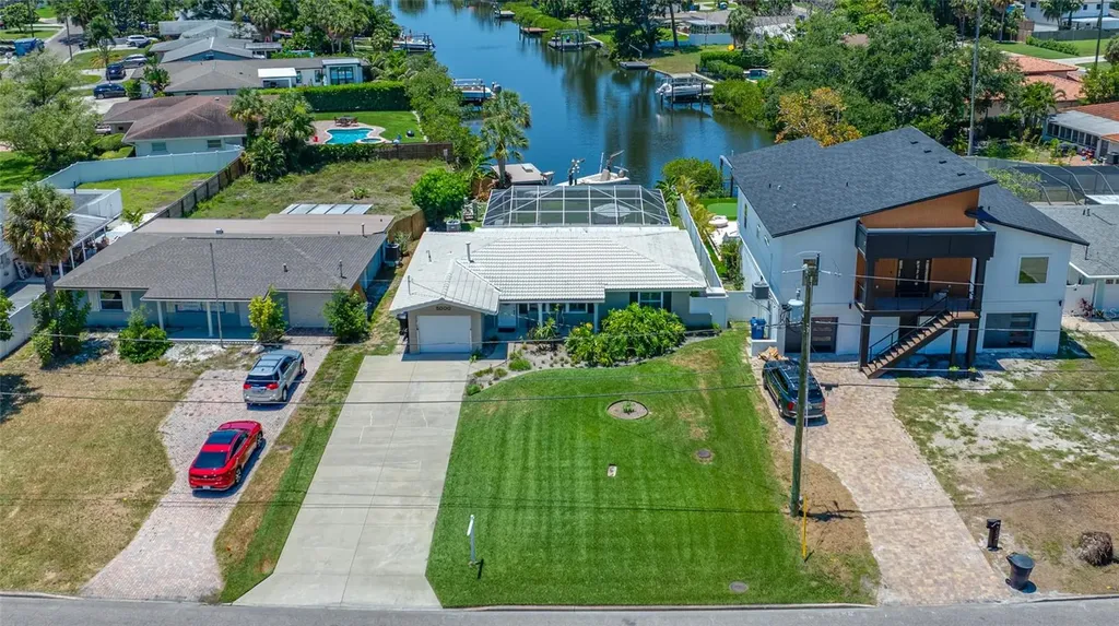 5000 Venetian Boulevard NE St Petersburg FL 33703