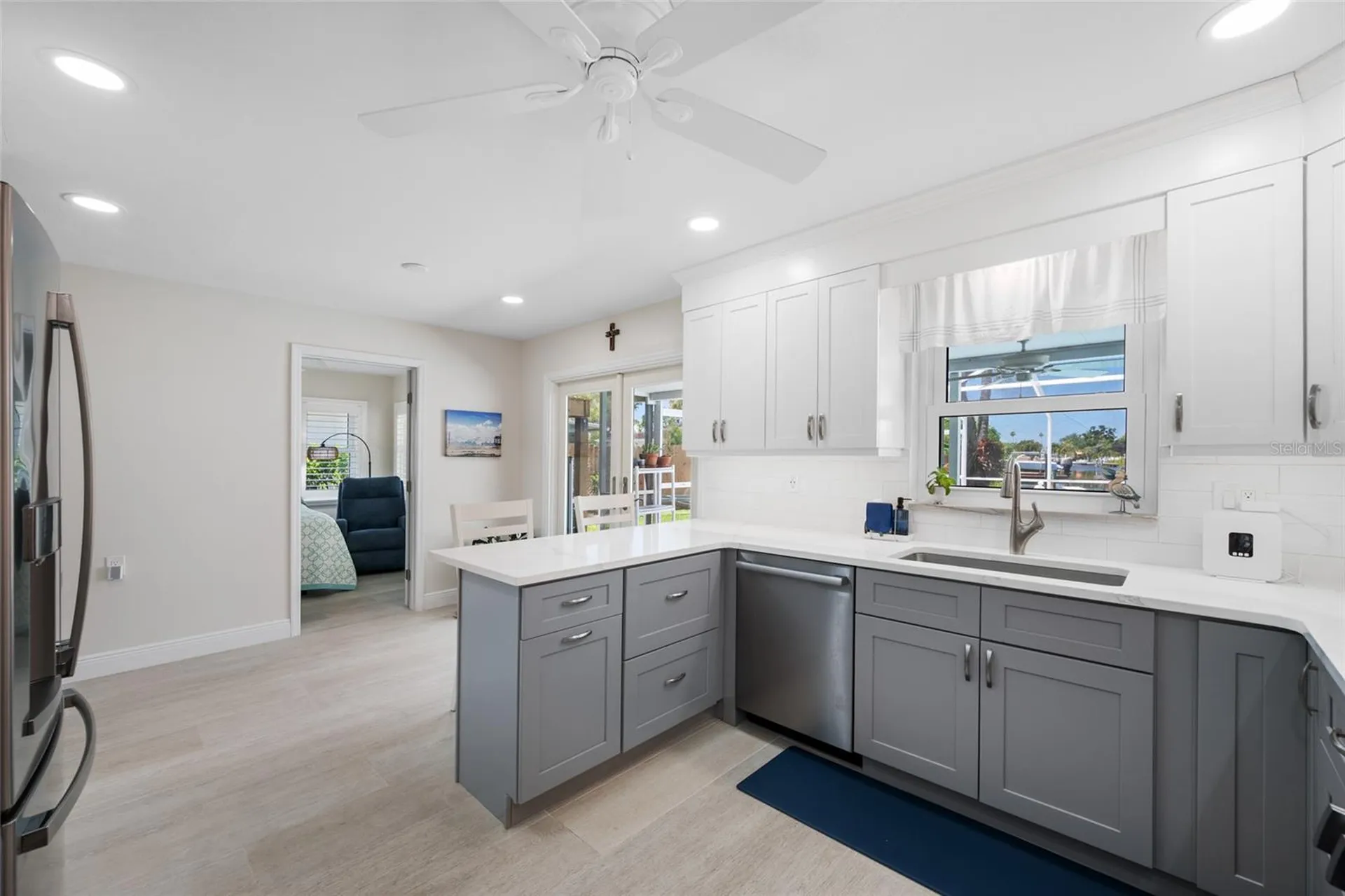 5000 Venetian Boulevard NE St Petersburg FL 33703