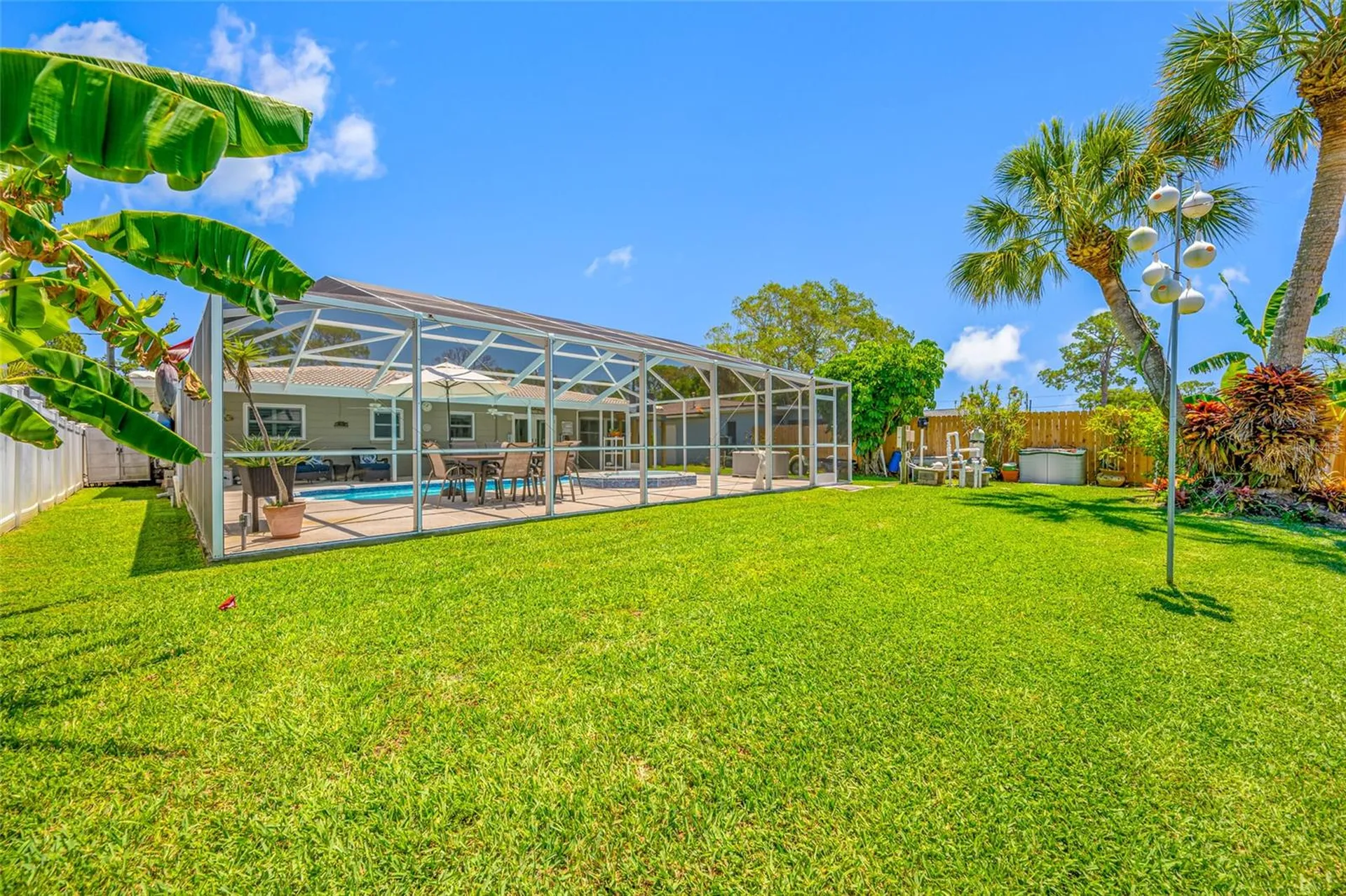 5000 Venetian Boulevard NE St Petersburg FL 33703