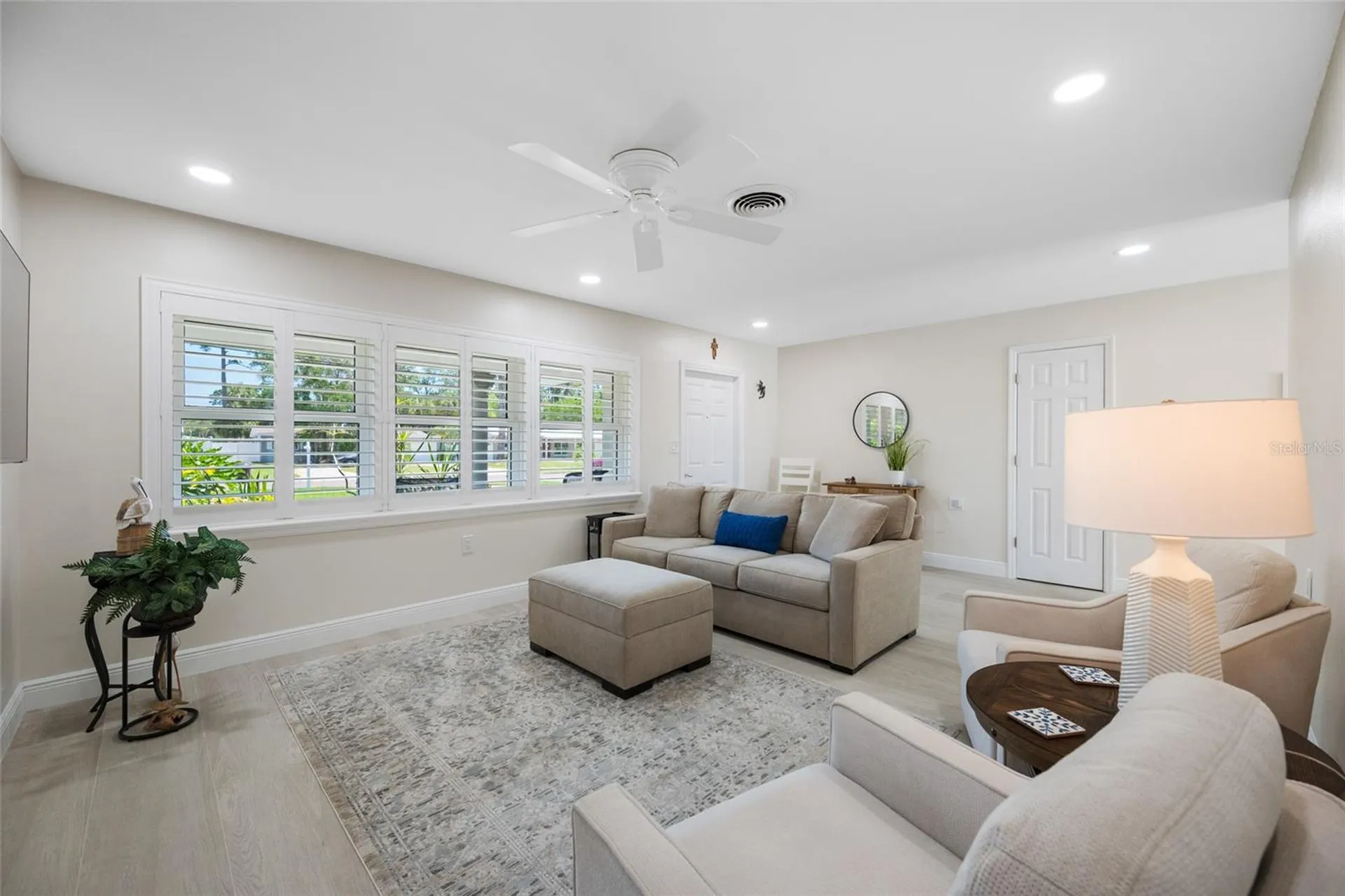 5000 Venetian Boulevard NE St Petersburg FL 33703