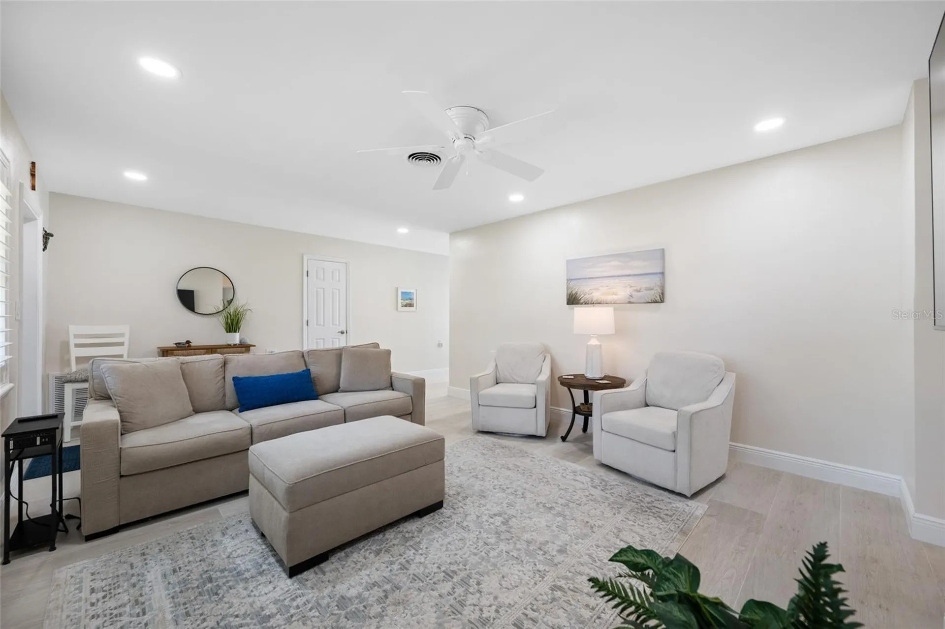 5000 Venetian Boulevard NE St Petersburg FL 33703