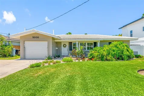 5000 Venetian Boulevard NE St Petersburg FL 33703