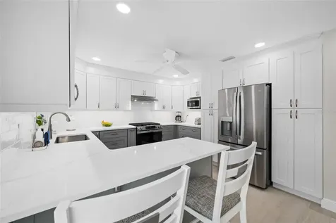 5000 Venetian Boulevard NE St Petersburg FL 33703