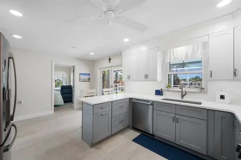 5000 Venetian Boulevard NE St Petersburg FL 33703