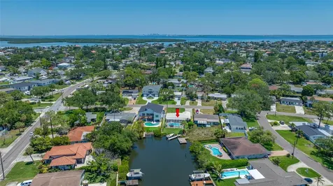 5000 Venetian Boulevard NE St Petersburg FL 33703