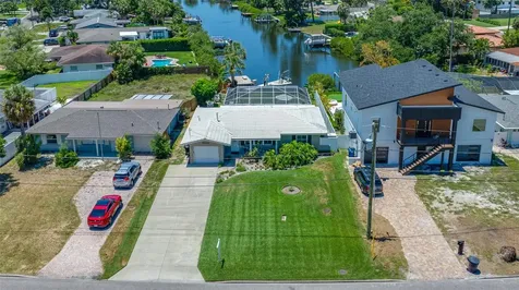 5000 Venetian Boulevard NE St Petersburg FL 33703