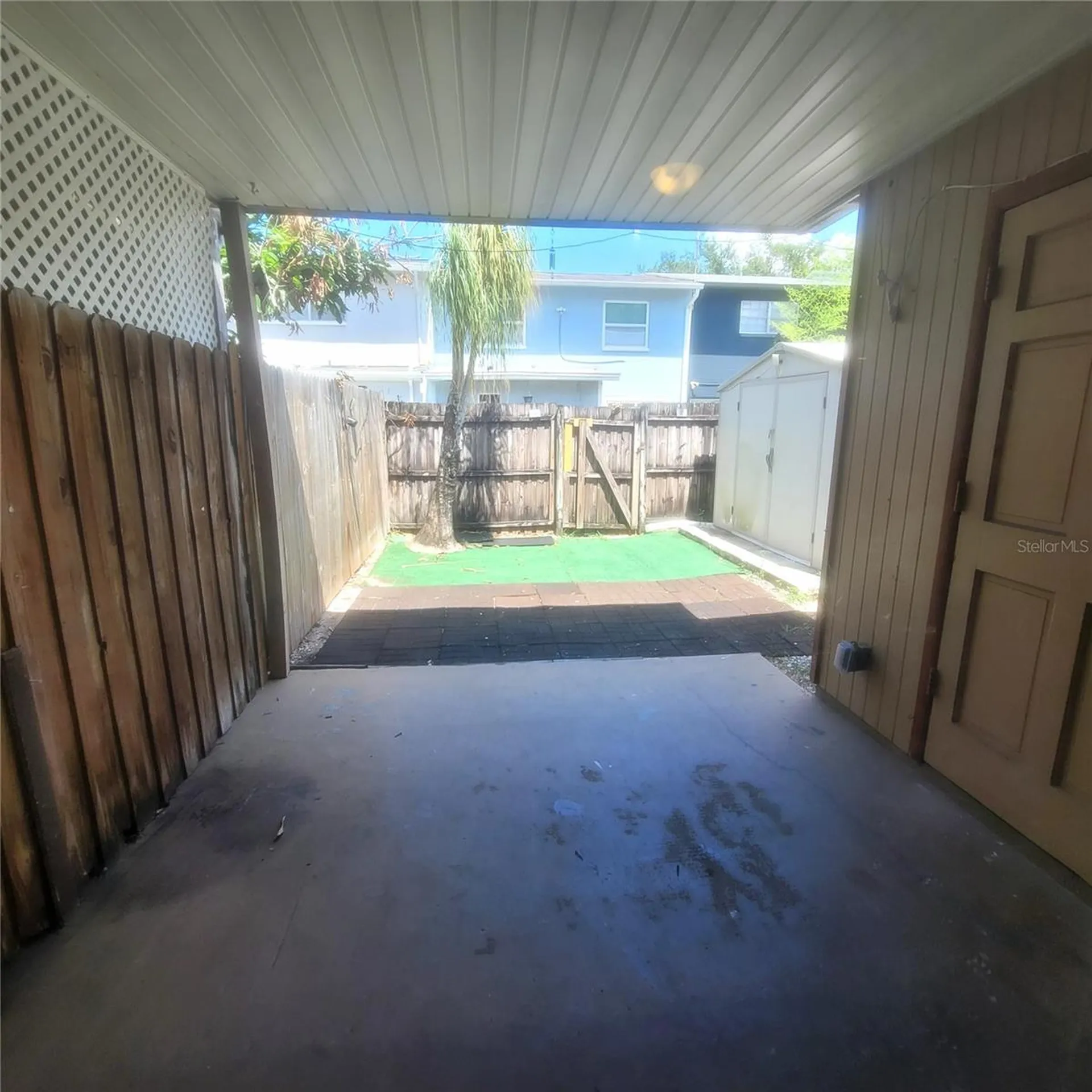 10019 N 52nd Street Tampa FL 33617