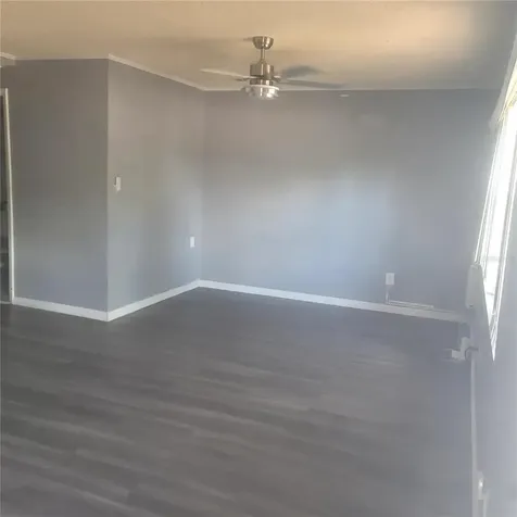 10019 N 52nd Street Tampa FL 33617
