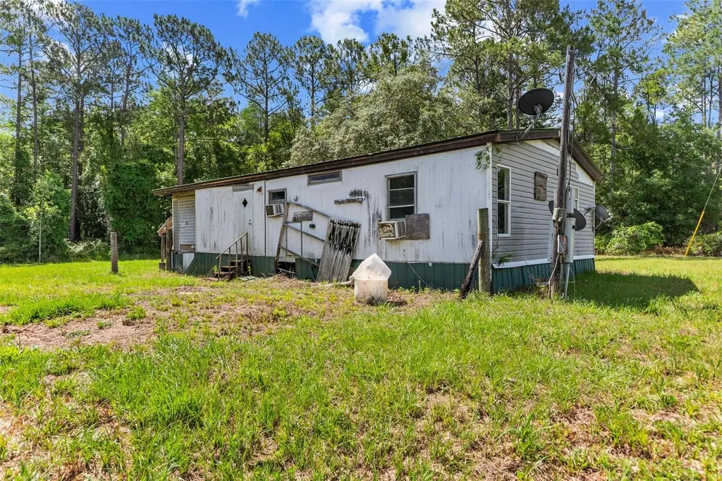 13445 NE 156th Lane Fort Mc Coy FL 32134