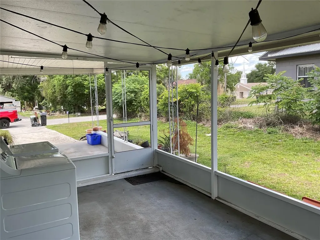 37204 Magnolia Avenue Dade City FL 33523