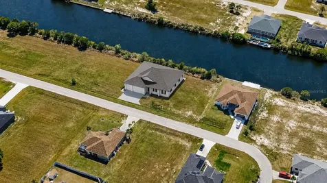 2734 NW 10th Street Cape Coral FL 33993