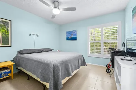 1250 S Pinellas Avenue Tarpon Springs FL 34689