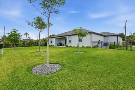 448 San Felix Street Punta Gorda FL 33983