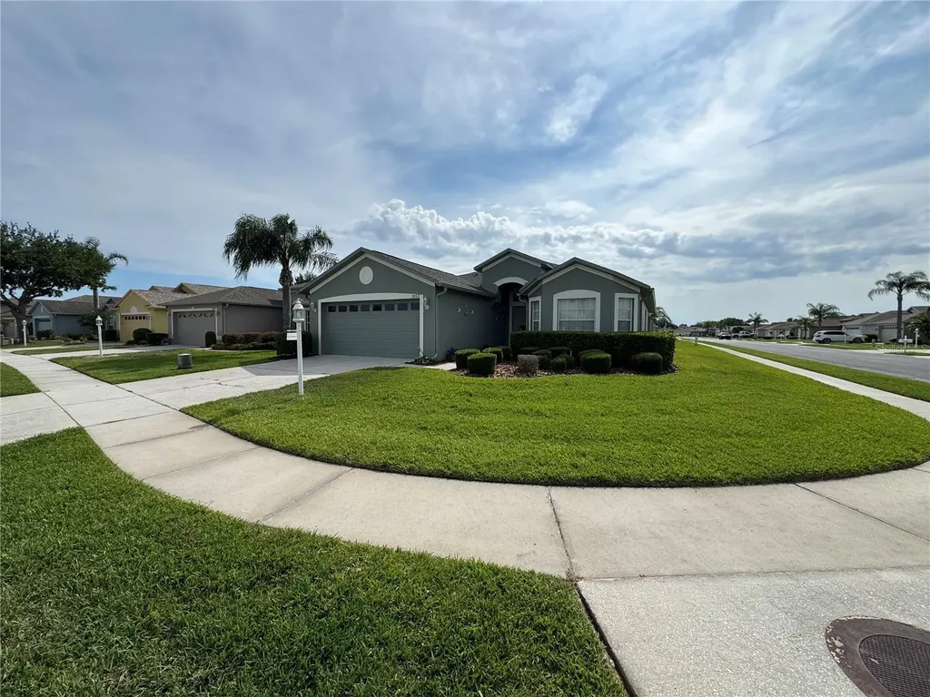 1852 Arbor Knoll Loop Trinity FL 34655