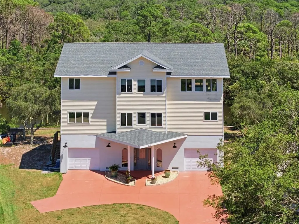 1130 S Florida Avenue Tarpon Springs FL 34689