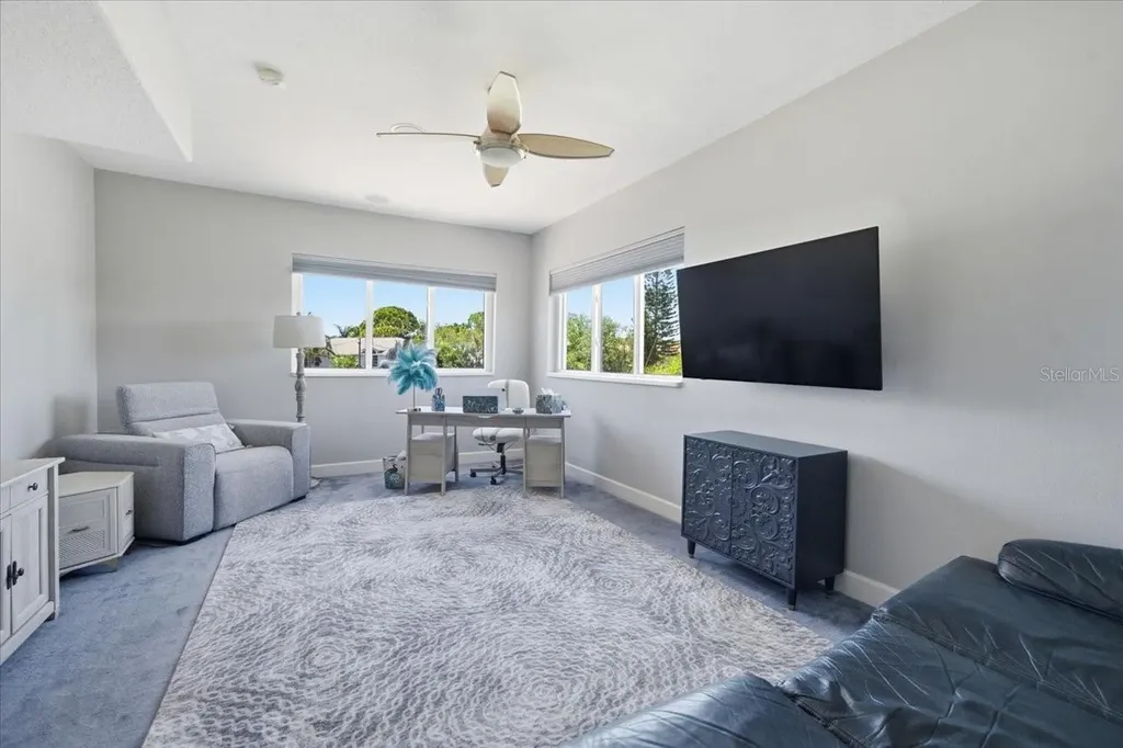 1130 S Florida Avenue Tarpon Springs FL 34689