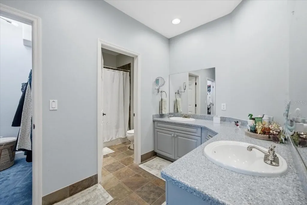 1130 S Florida Avenue Tarpon Springs FL 34689
