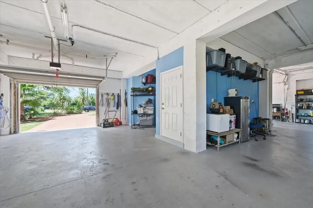 1130 S Florida Avenue Tarpon Springs FL 34689